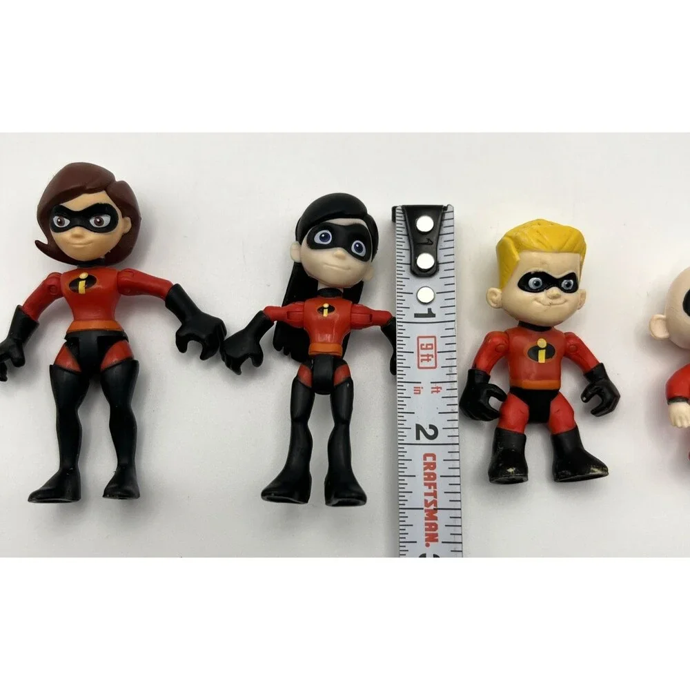 Set Of 4 Jakks Disney Pixar The Incredibles Family Figures!
